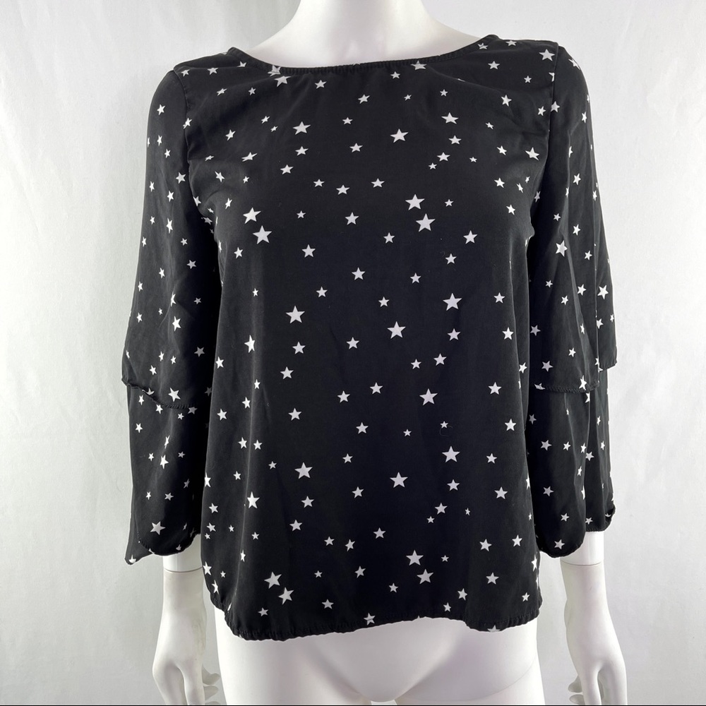 J.O.A. Casual Black Star Print Blouse Top Ruffle Sleeves Tie Back Size S